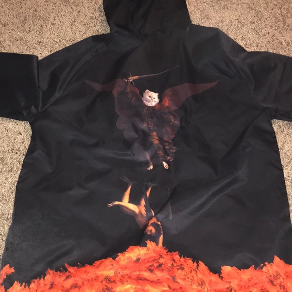 RIP N DIP- WIND BREAKER - Picture 1 of 3